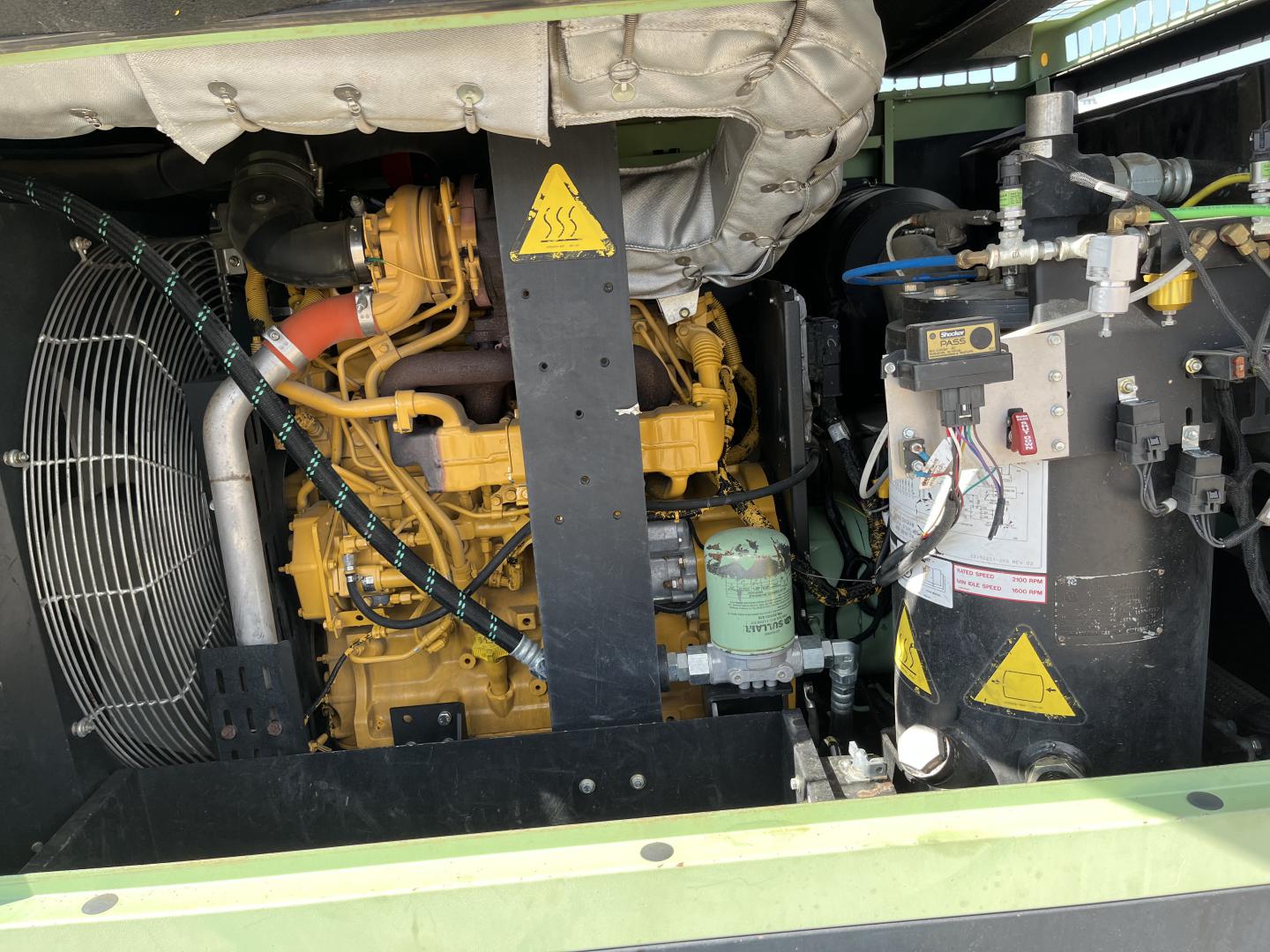 ./imagenes/INVOICE/2019/16936/COMPRESOR DE AIRE SULLAIR 425CHDPQJD4 (29).JPG